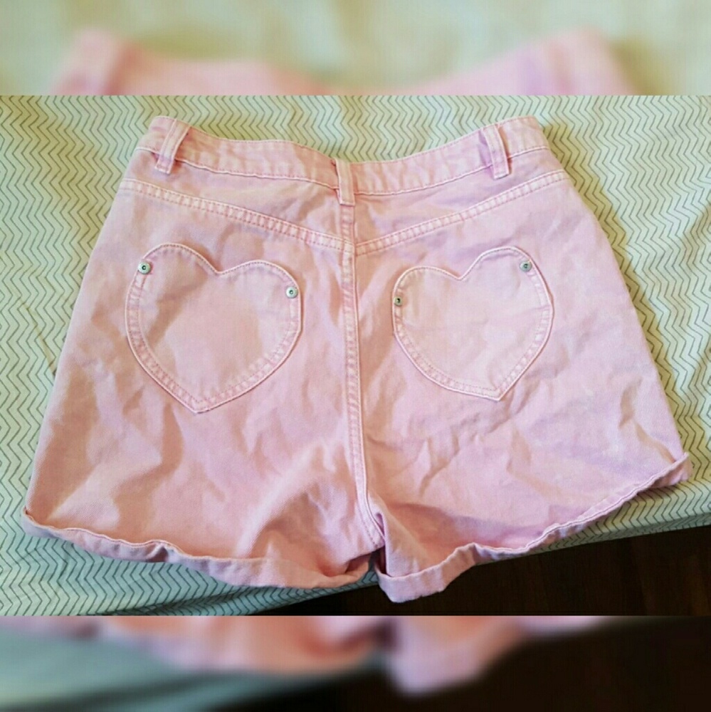 Lazy Oaf "I heart pink mom shorts" size 26